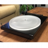 Project 1 Xpression Carbon X Turntable  Black