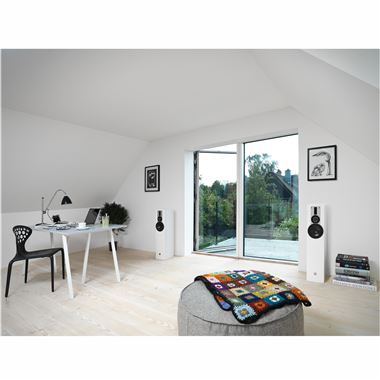 Dali Rubicon 5 Floorstanding Speakers, Special Offer, Save £1300