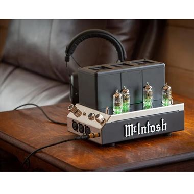 McIntosh MHA200 2-channel Valve Headphone Amplifier