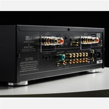 Musical Fidelity M5xi Integrated Amplifier with DAC & MM/MC Phono