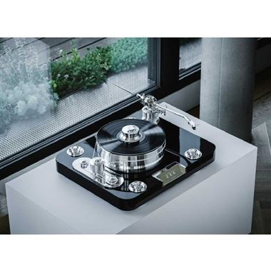 Project Signature 12.2 Reference Turntable with cartridge packages