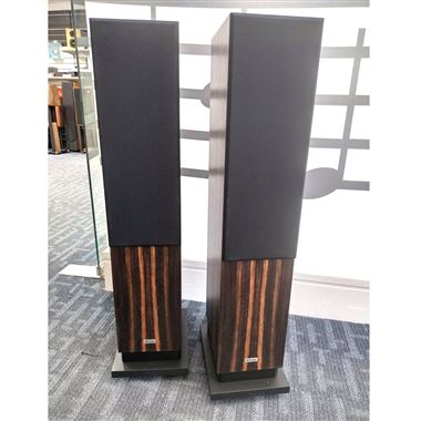 Limited Offer... ProAc Response DT8 Speakers In Luxury Ebony Finish... Save Over £900