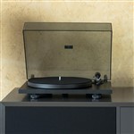 Pro-Ject Primary E Phono Turntable inc. Lid, Cartridge and PreAmp