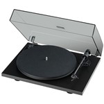 Pro-Ject Primary E Turntable inc. Lid and Cartridge