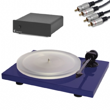 Pro-Ject Xpression Carbon Turntable inc. Ortofon Cartridge, PreAmp & Cables