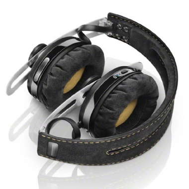 Sennheiser Momentum 2.0 On Ear Wireless Bluetooth Headphones (M2 OEBT)