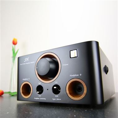 Unison Research SH Simply Headphone - Valve Headphone Amplifier 