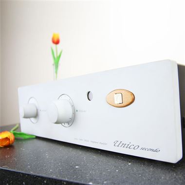 Ex Display Unison Research Unico Secondo Phono, Valve Hybrid Integrated Amplifier