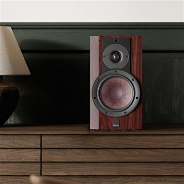 Dali Rubikore 2 Standmount Speakers in Hi Gloss Maroon, Ex-Display as new