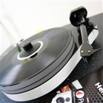 Project RPM5 Carbon turntable with Evolution 9CC Tonearm 